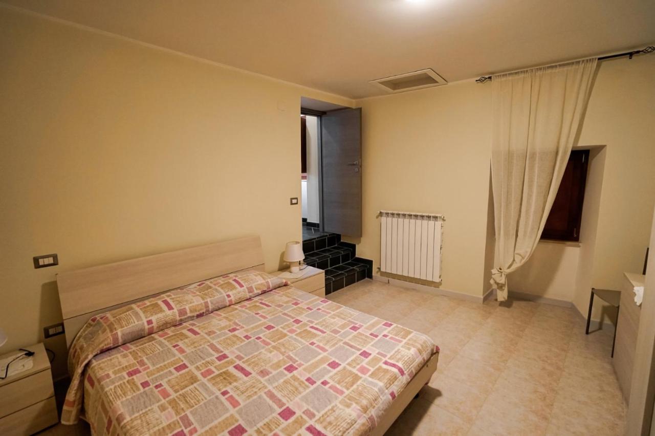 Casa Vacanza Centro Storico Fornelli Екстериор снимка